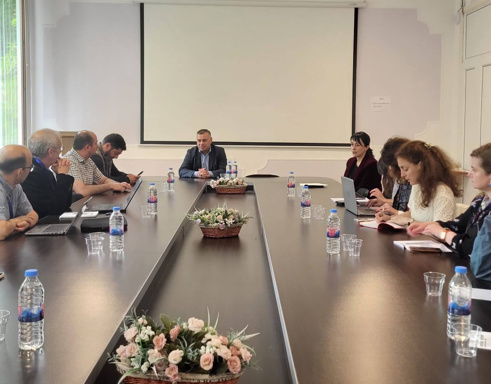 Rencontre à l’Université d’État de Telavi Iakob Gogebashvili